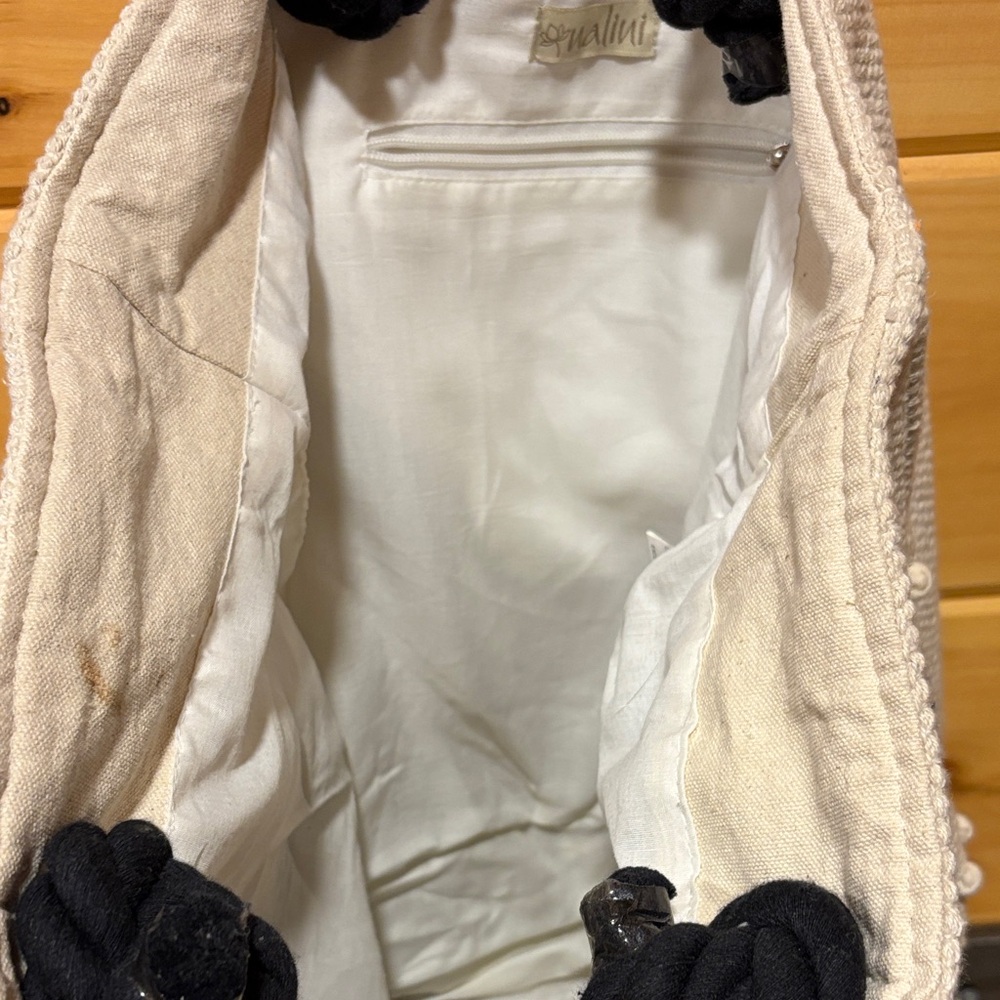 C & C  California-Cream and Black Patterned Tote with Fringe - Picture 6 of 11